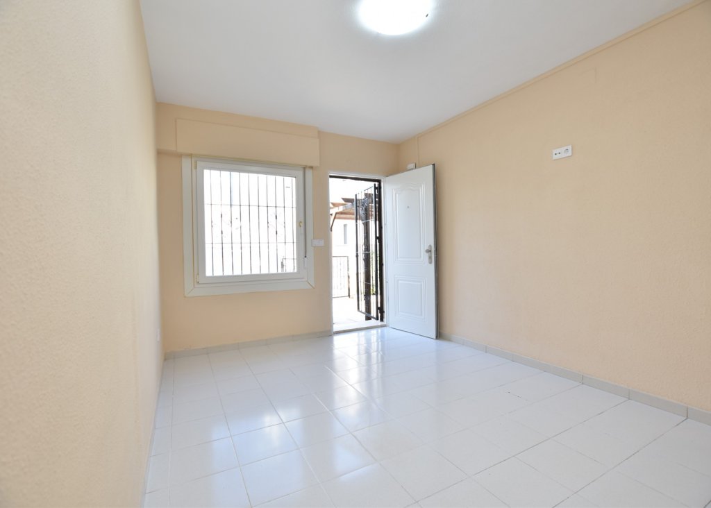 Sale - Terraced house / Townhouse - Torrevieja - Lago Jardín II