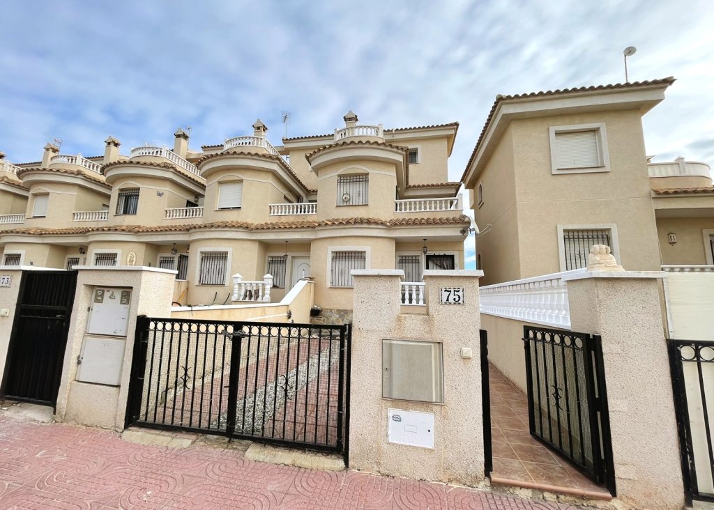 Sale - Townhouse - Ciudad Quesada - Lo Marabú