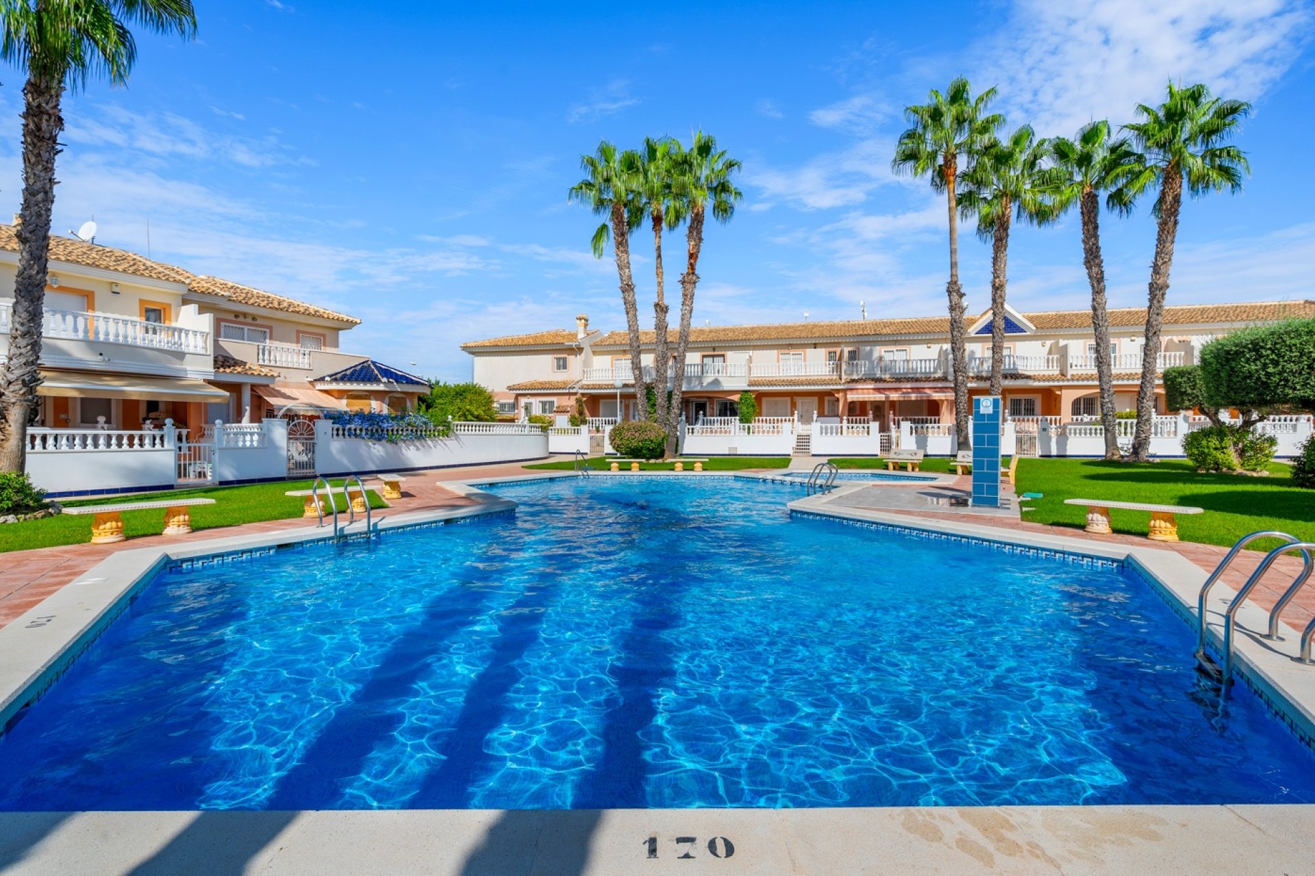 Sale - Townhouse - Ciudad Quesada
