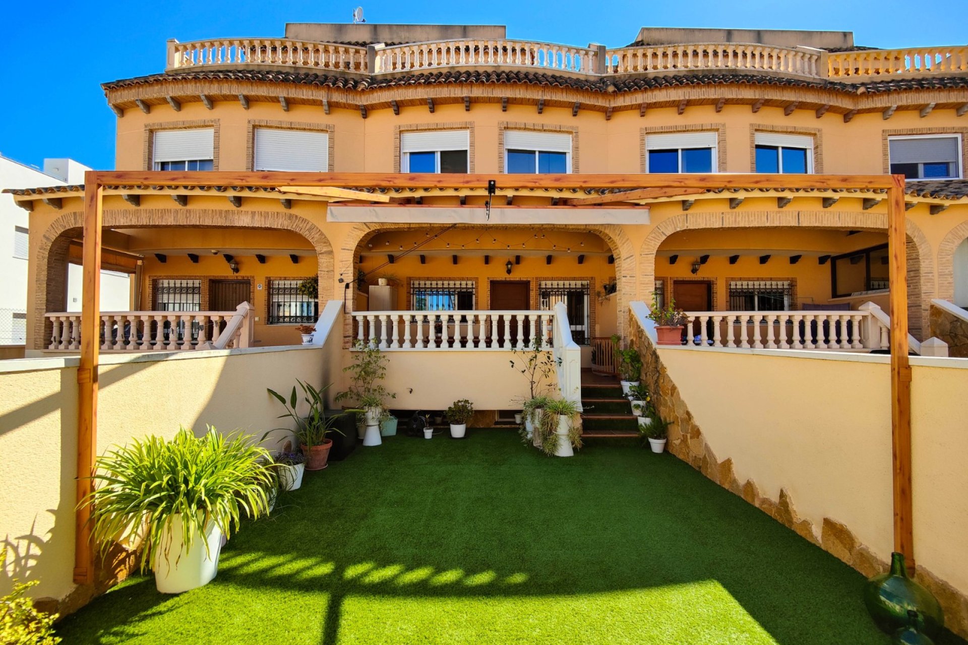 Sale - Townhouse - Guardamar del Segura - Center - El Raso
