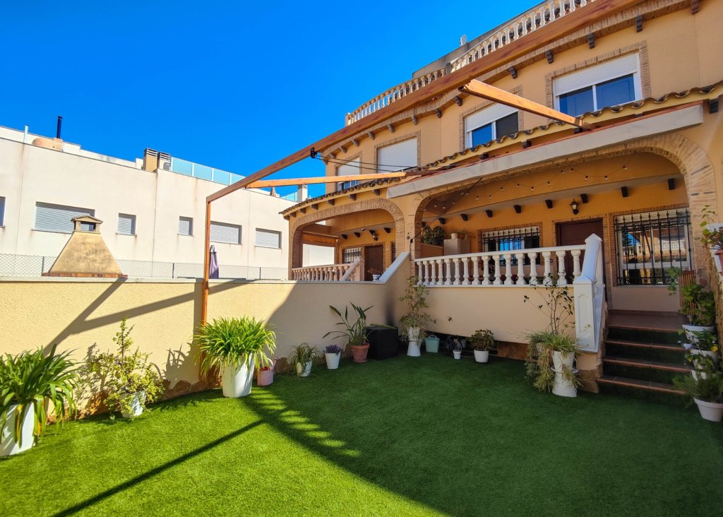 Sale - Townhouse - Guardamar del Segura - Center - El Raso