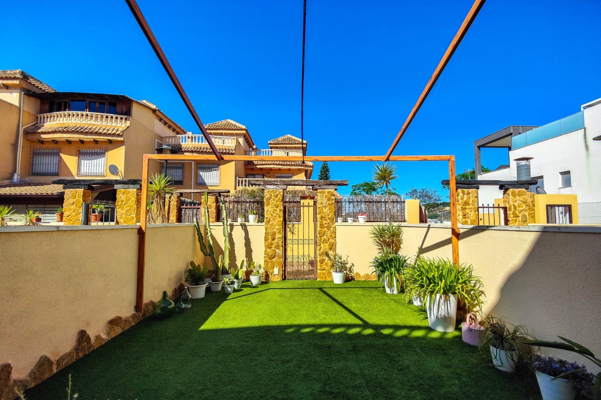 Sale - Townhouse - Guardamar del Segura - Center - El Raso