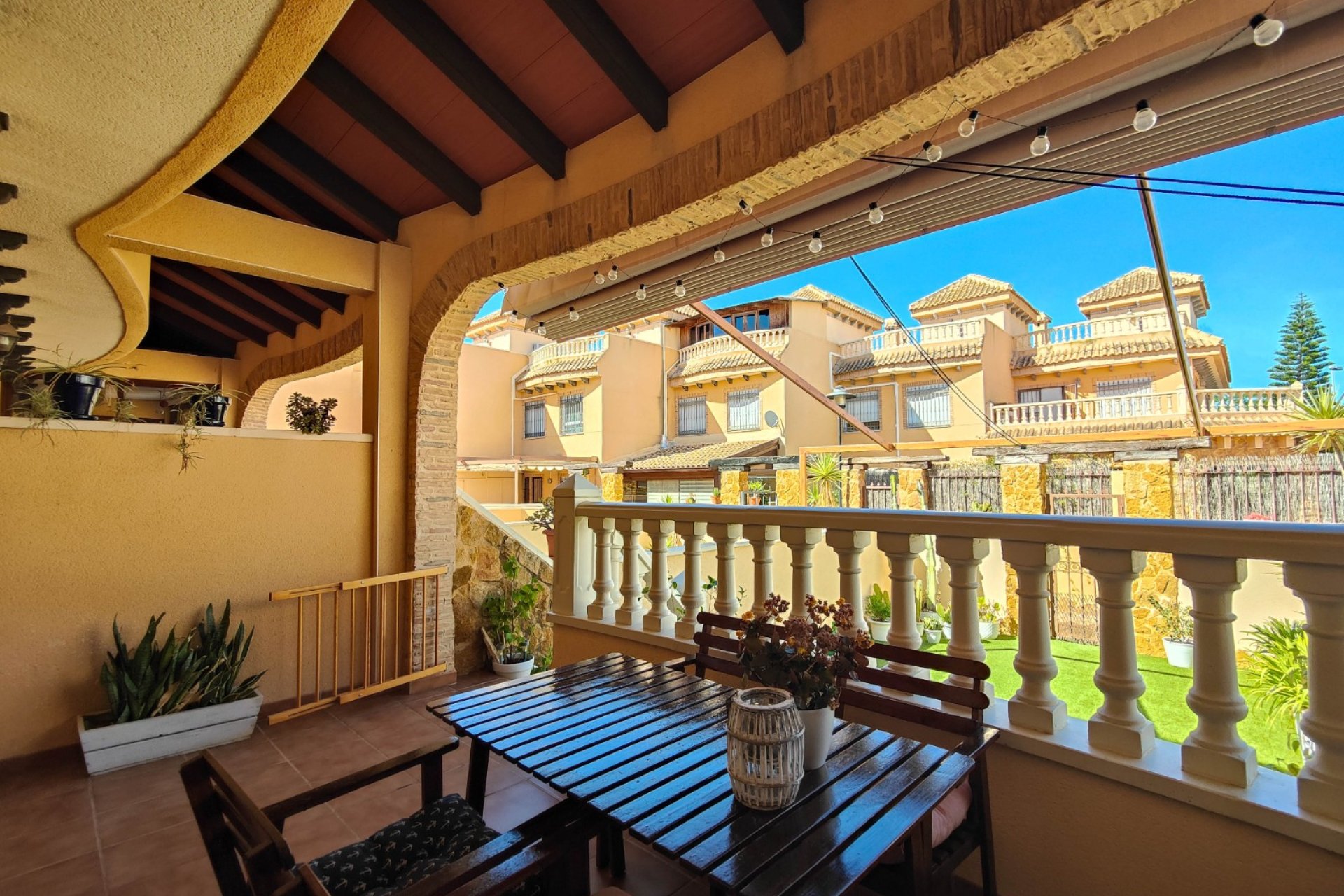 Sale - Townhouse - Guardamar del Segura - Center - El Raso