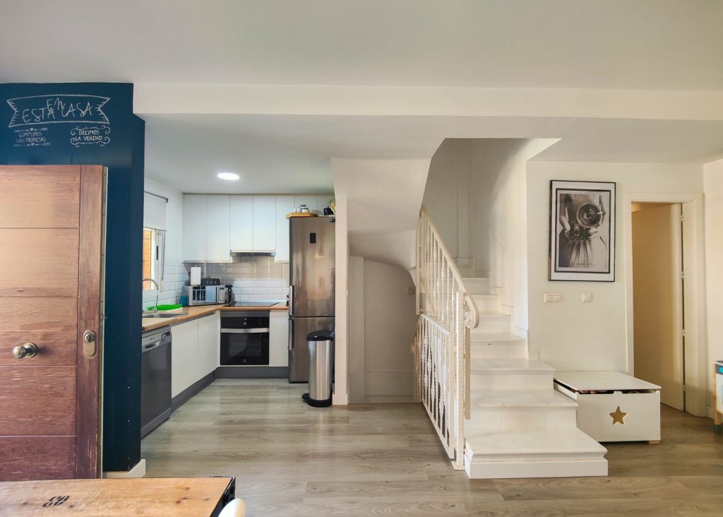 Sale - Townhouse - Guardamar del Segura - Center - El Raso