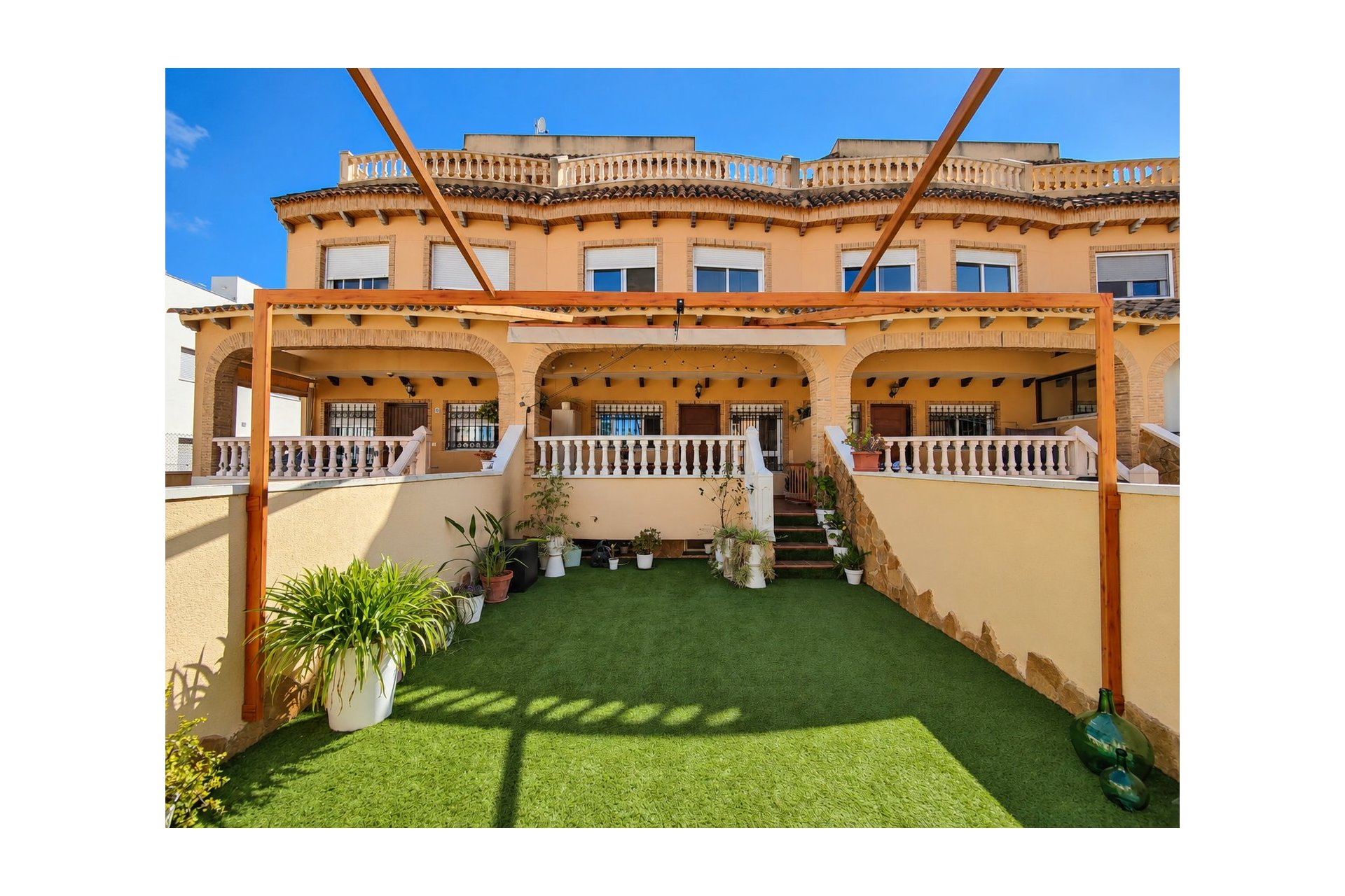 Sale - Townhouse - Guardamar del Segura - Center - El Raso