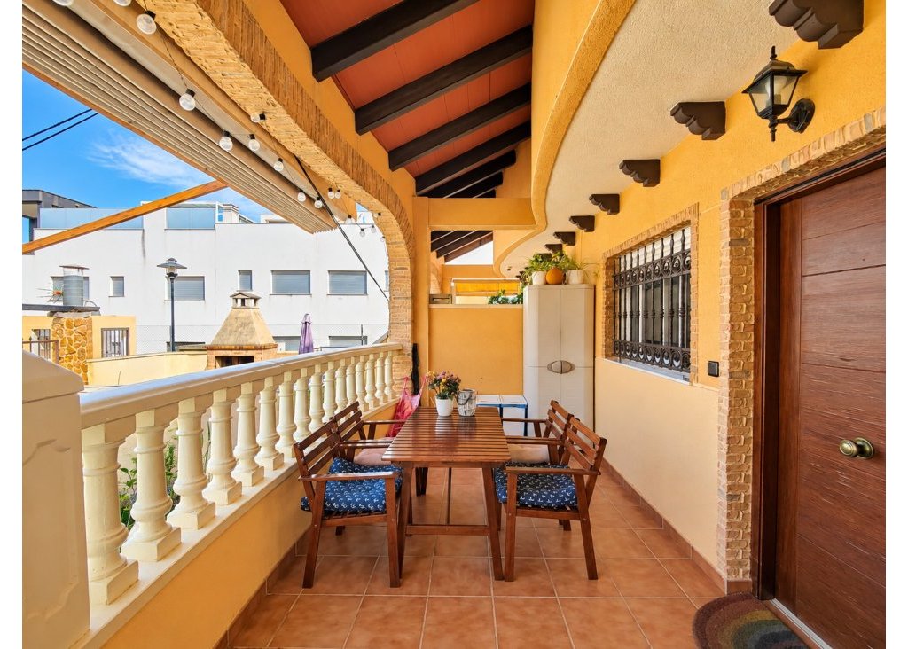 Sale - Townhouse - Guardamar del Segura - Center - El Raso
