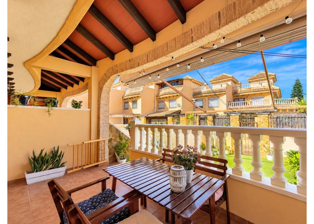 Sale - Townhouse - Guardamar del Segura - Center - El Raso