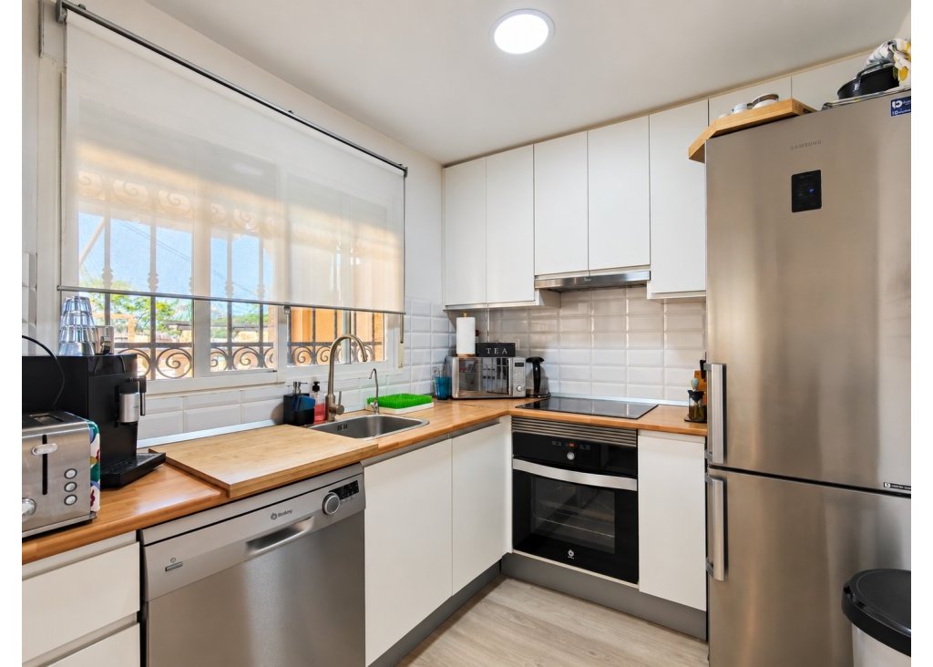 Sale - Townhouse - Guardamar del Segura - Center - El Raso