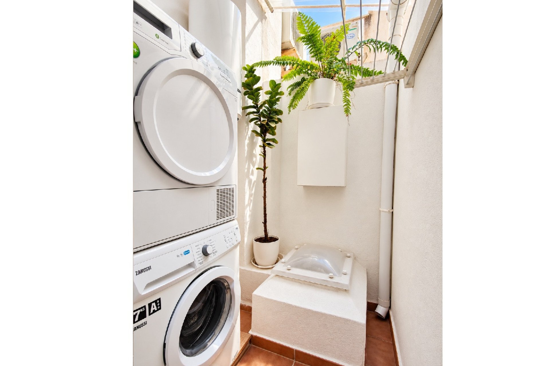 Sale - Townhouse - Guardamar del Segura - Center - El Raso
