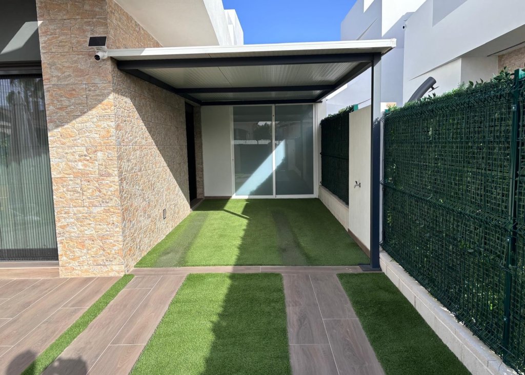 Sale - Townhouse - Los Montesinos - La Herrada