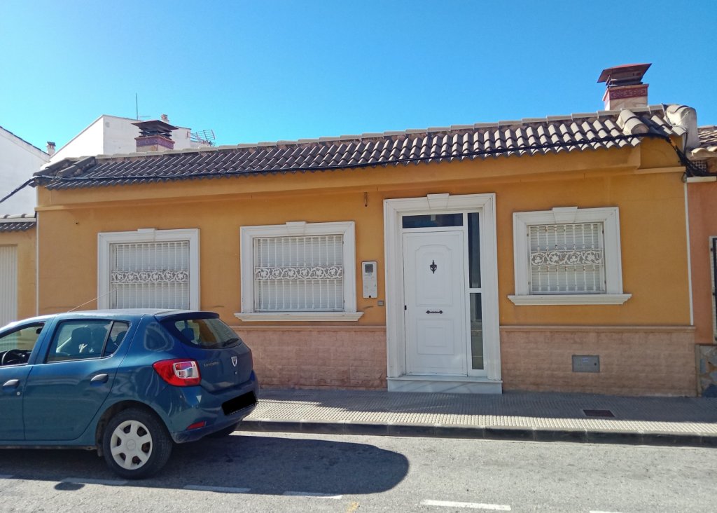 Sale - Townhouse - Los Montesinos
