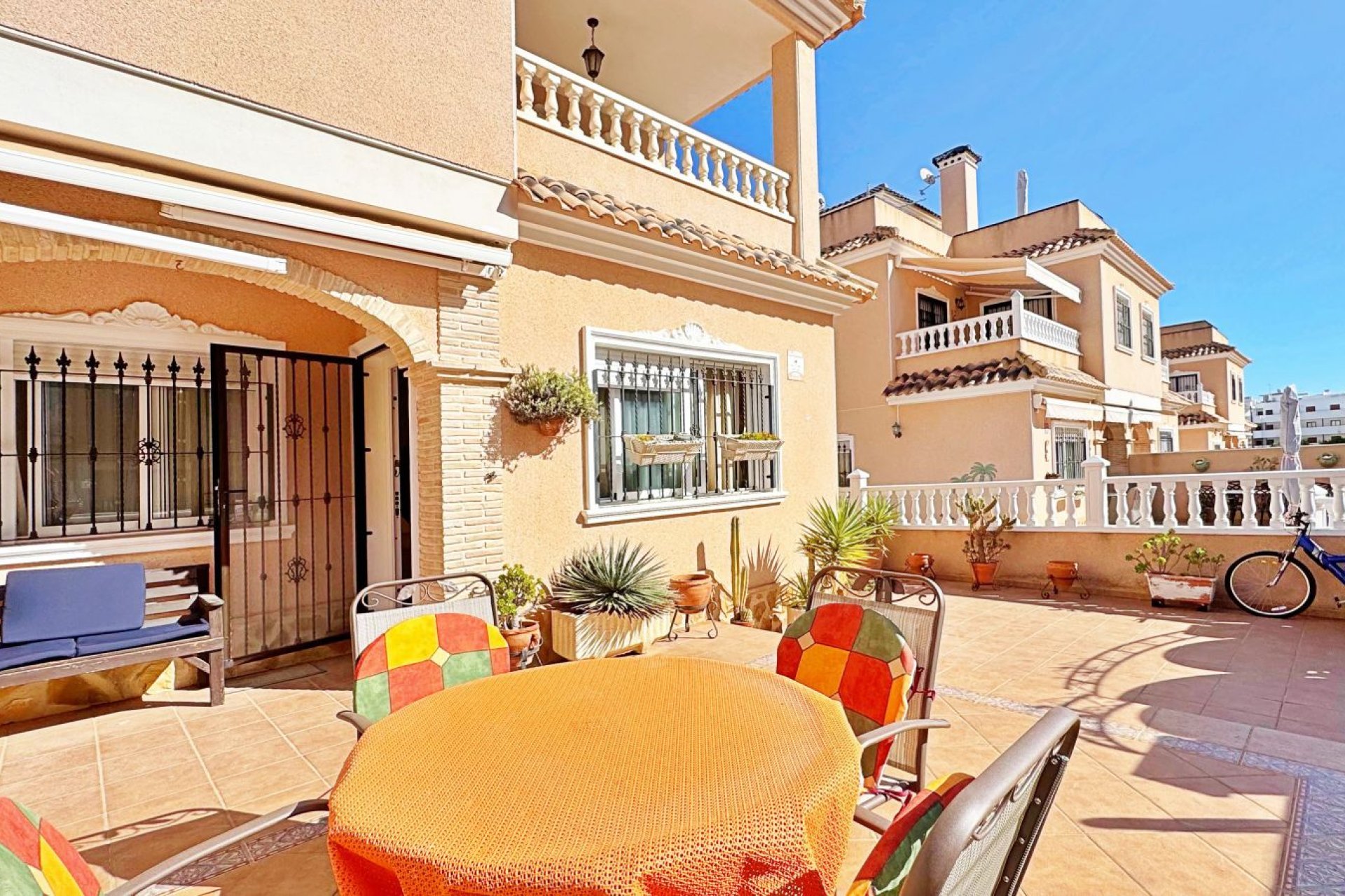 Sale - Townhouse - Orihuela Costa - Villamartín