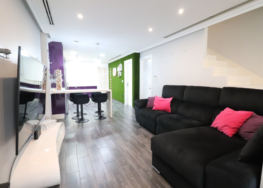 Sale - Townhouse - Redovan - Redovan - Town