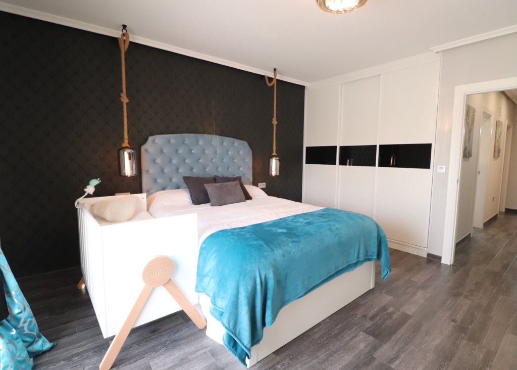 Sale - Townhouse - Redovan - Redovan - Town