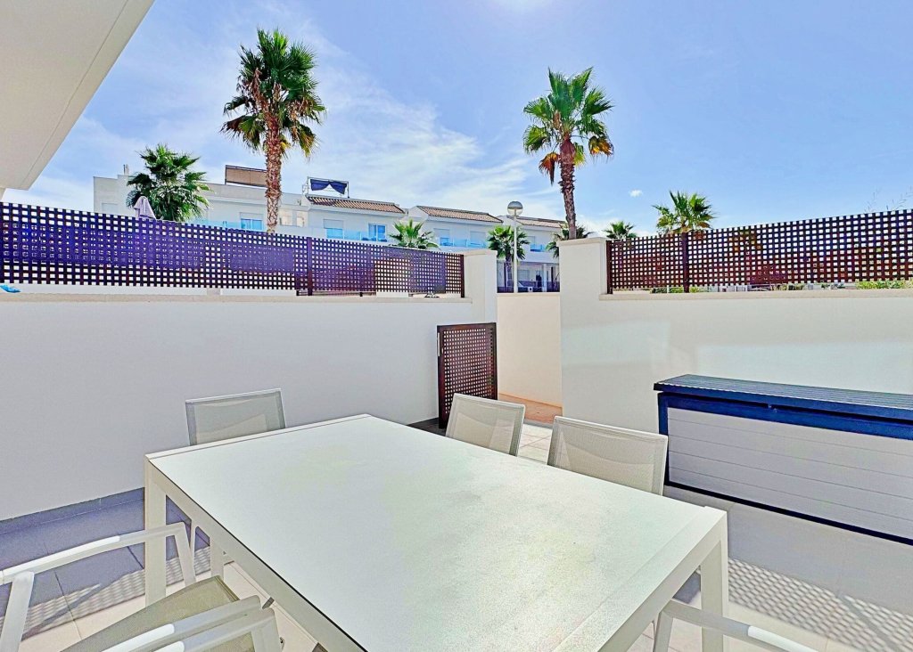 Sale - Townhouse - Torrevieja - Los Balcones