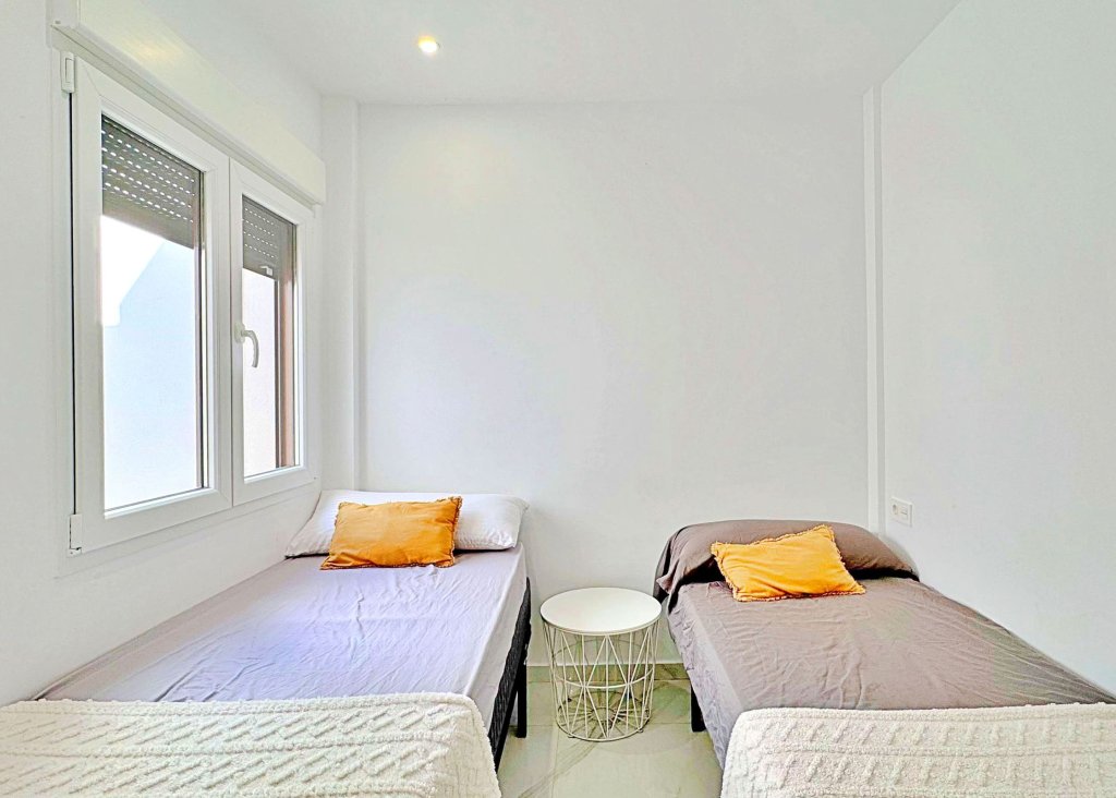 Sale - Townhouse - Torrevieja - Los Balcones