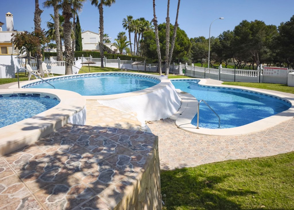 Sale - Townhouse - Villamartín