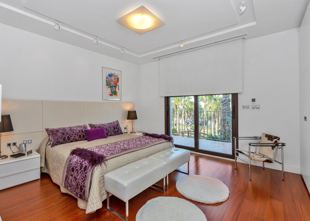 Sale - Villa - Algorfa - La Finca Golf Resort