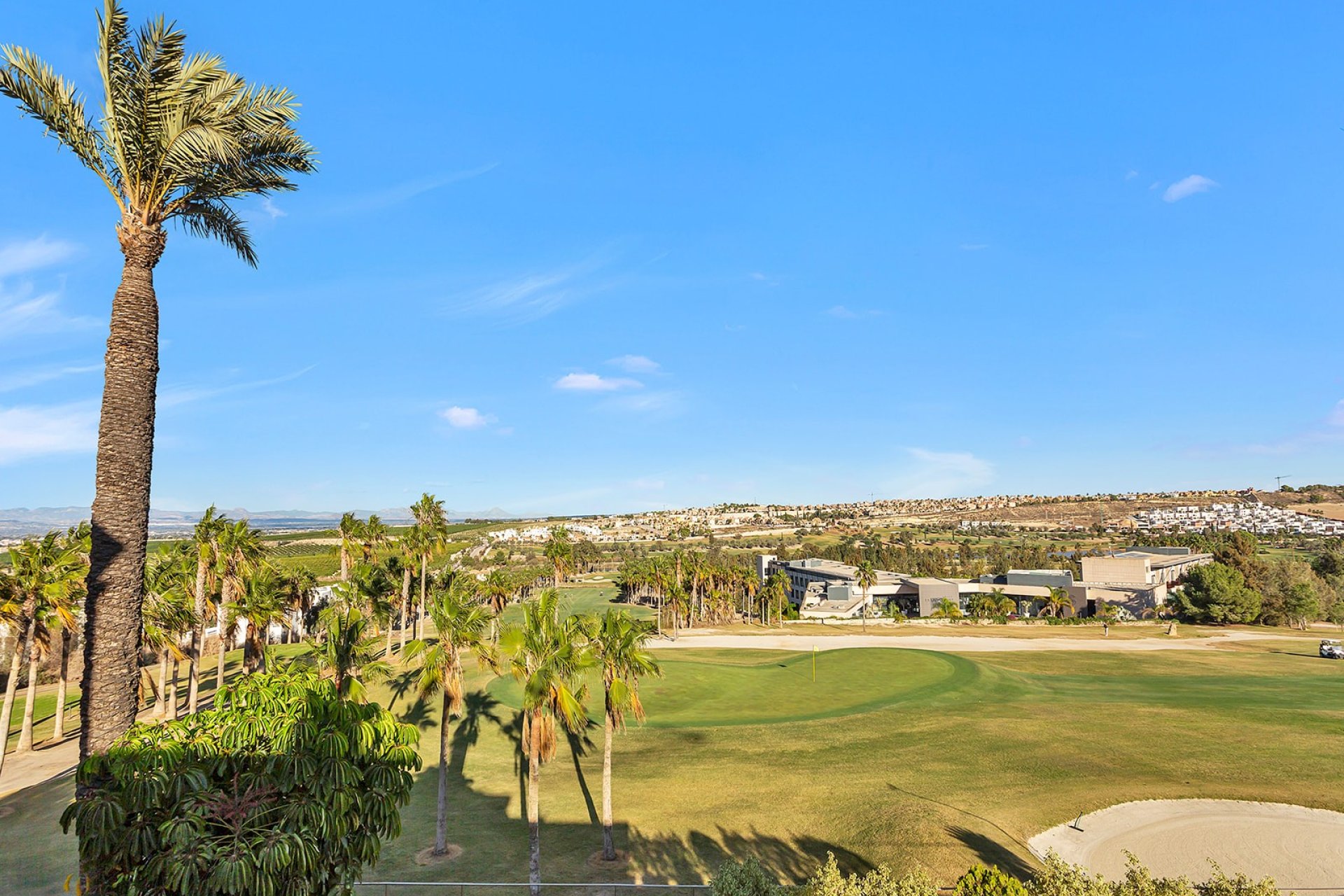 Sale - Villa - Algorfa - La Finca Golf Resort