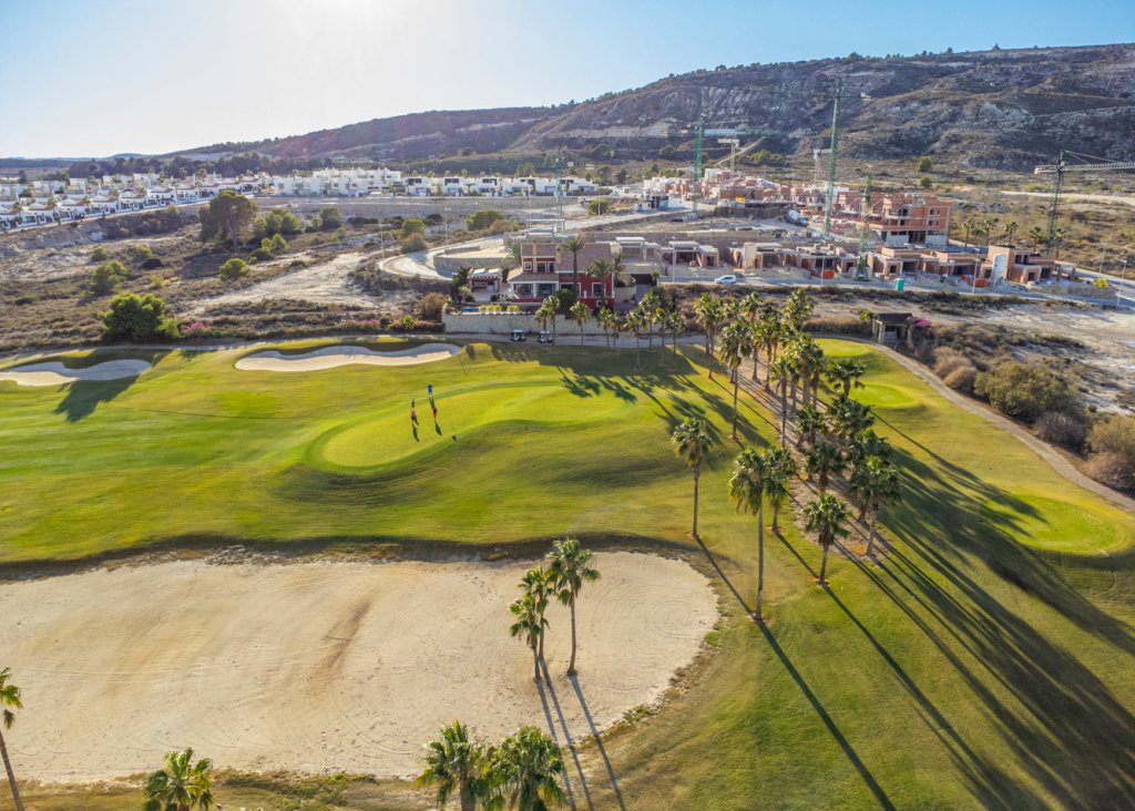 Sale - Villa - Algorfa - La Finca Golf Resort