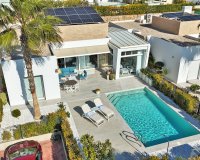 Sale - Villa - Algorfa - La Finca Golf Resort