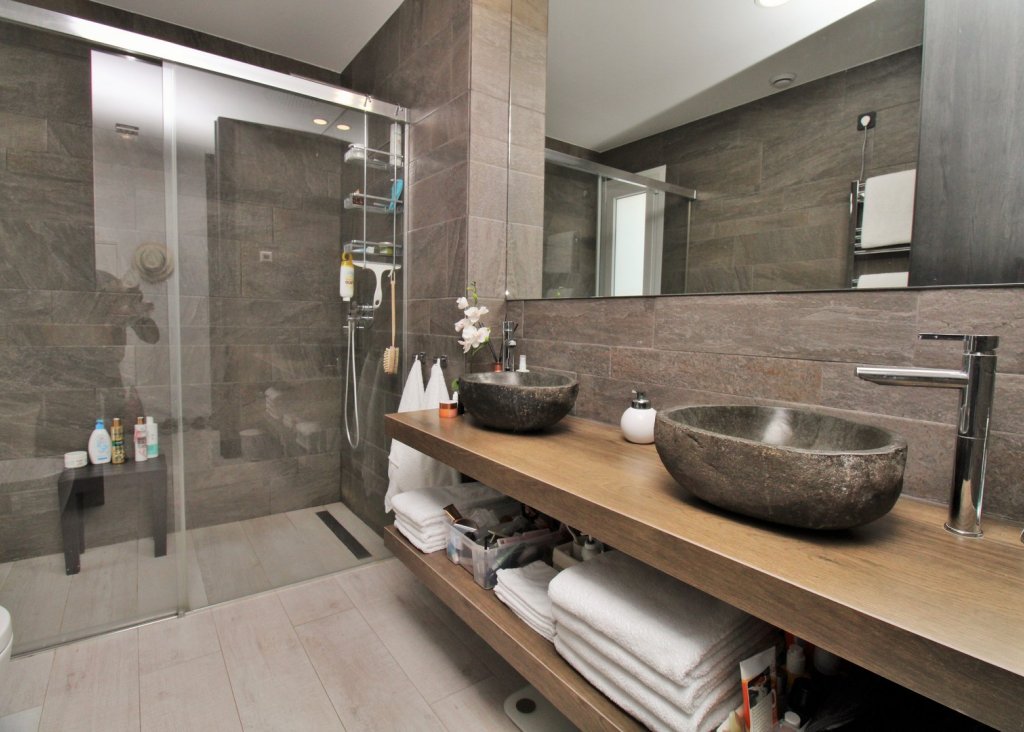 Sale - Villa - Algorfa - La Finca Golf Resort