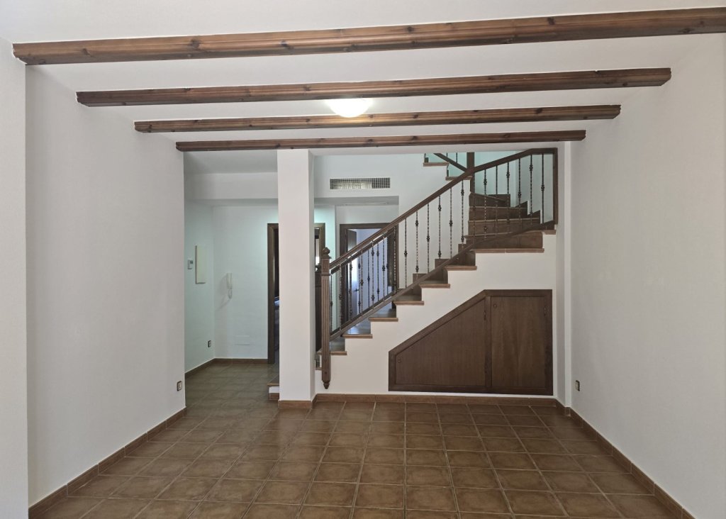 Sale - Villa - Algorfa - La Finca Golf Resort