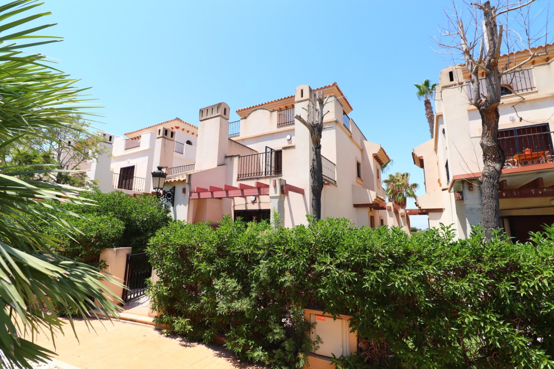 Sale - Villa - Algorfa - La Finca Golf Resort