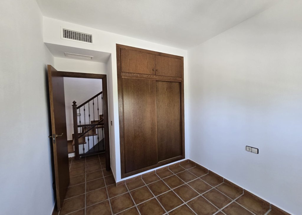 Sale - Villa - Algorfa - La Finca Golf Resort