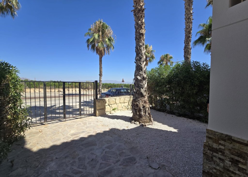 Sale - Villa - Algorfa - La Finca Golf Resort