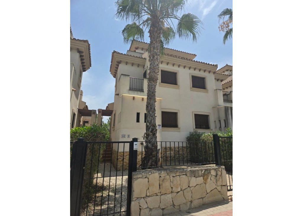 Sale - Villa - Algorfa - La Finca Golf Resort