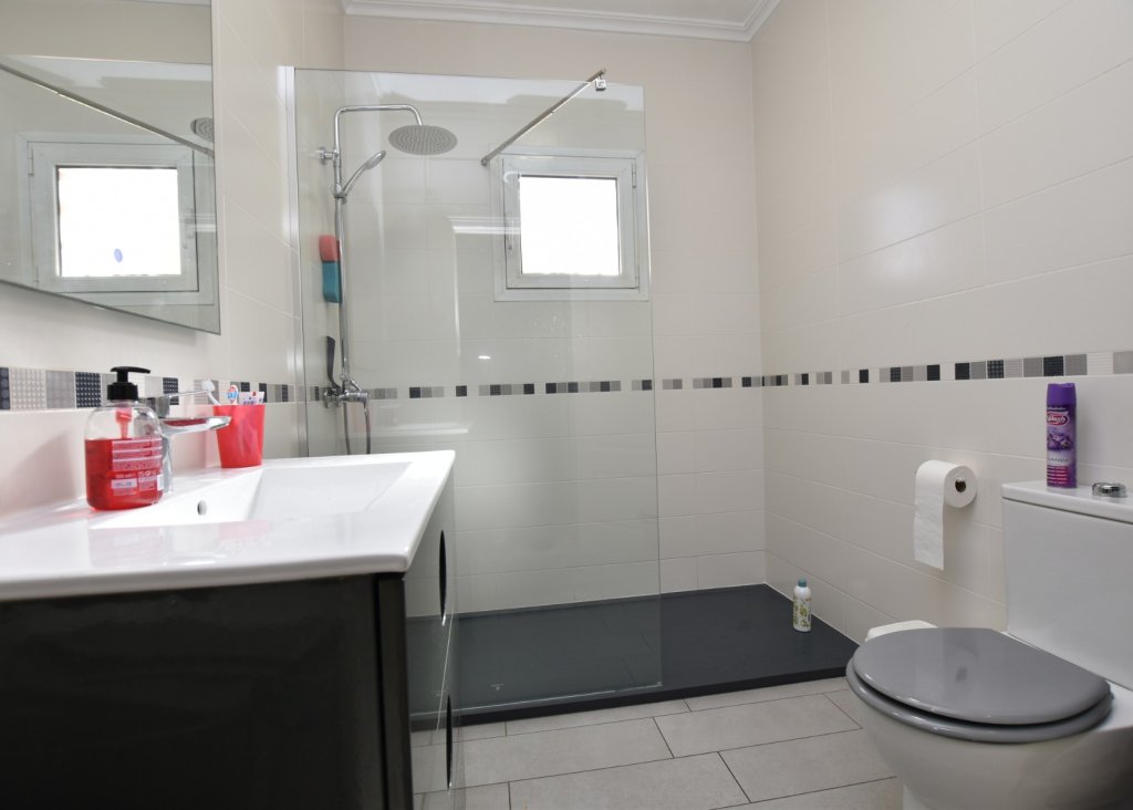 Sale - Villa - Algorfa - La Finca Golf Resort