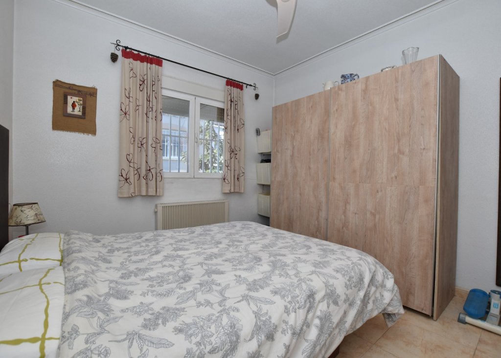 Sale - Villa - Algorfa - La Finca Golf Resort