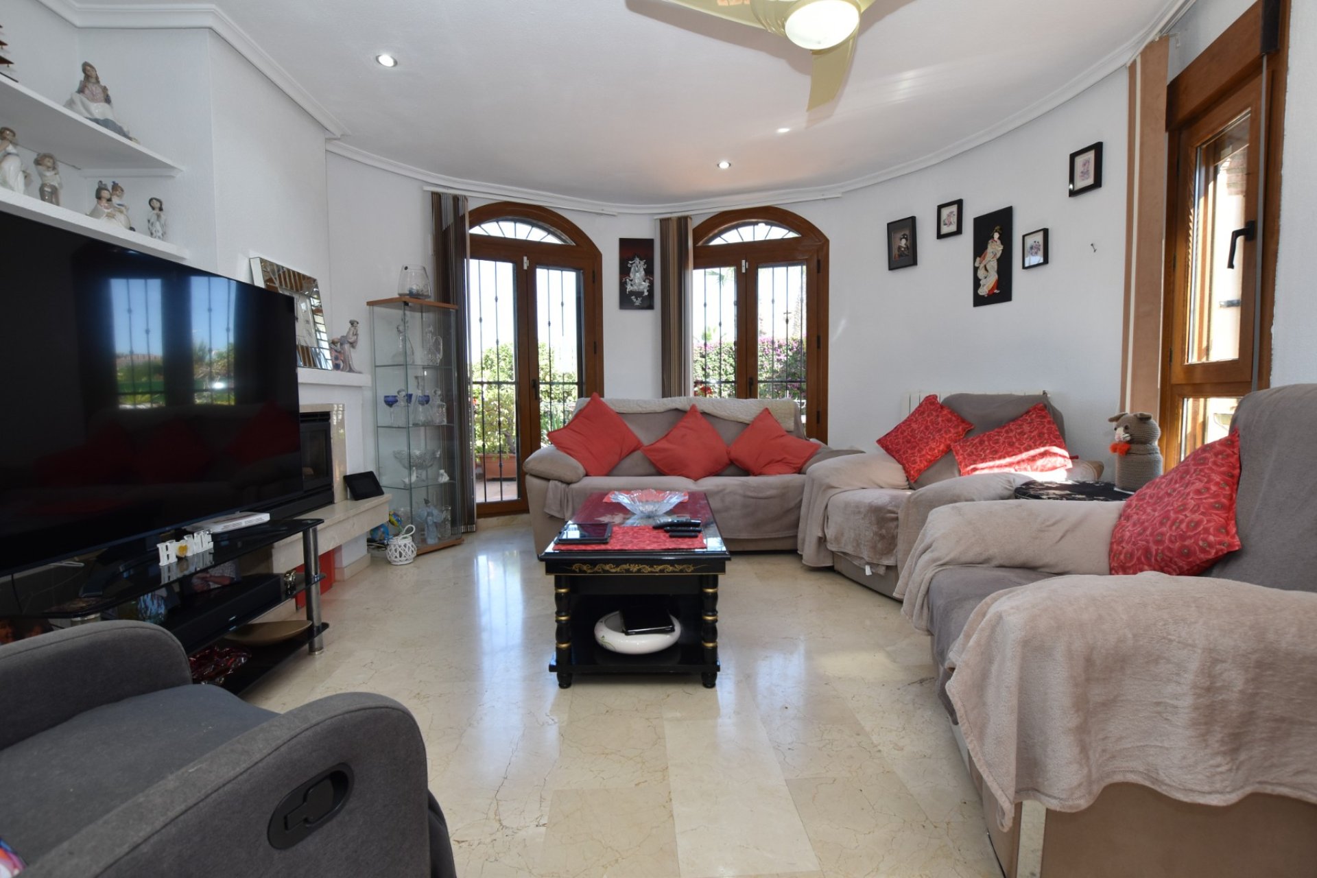 Sale - Villa - Algorfa - La Finca Golf Resort