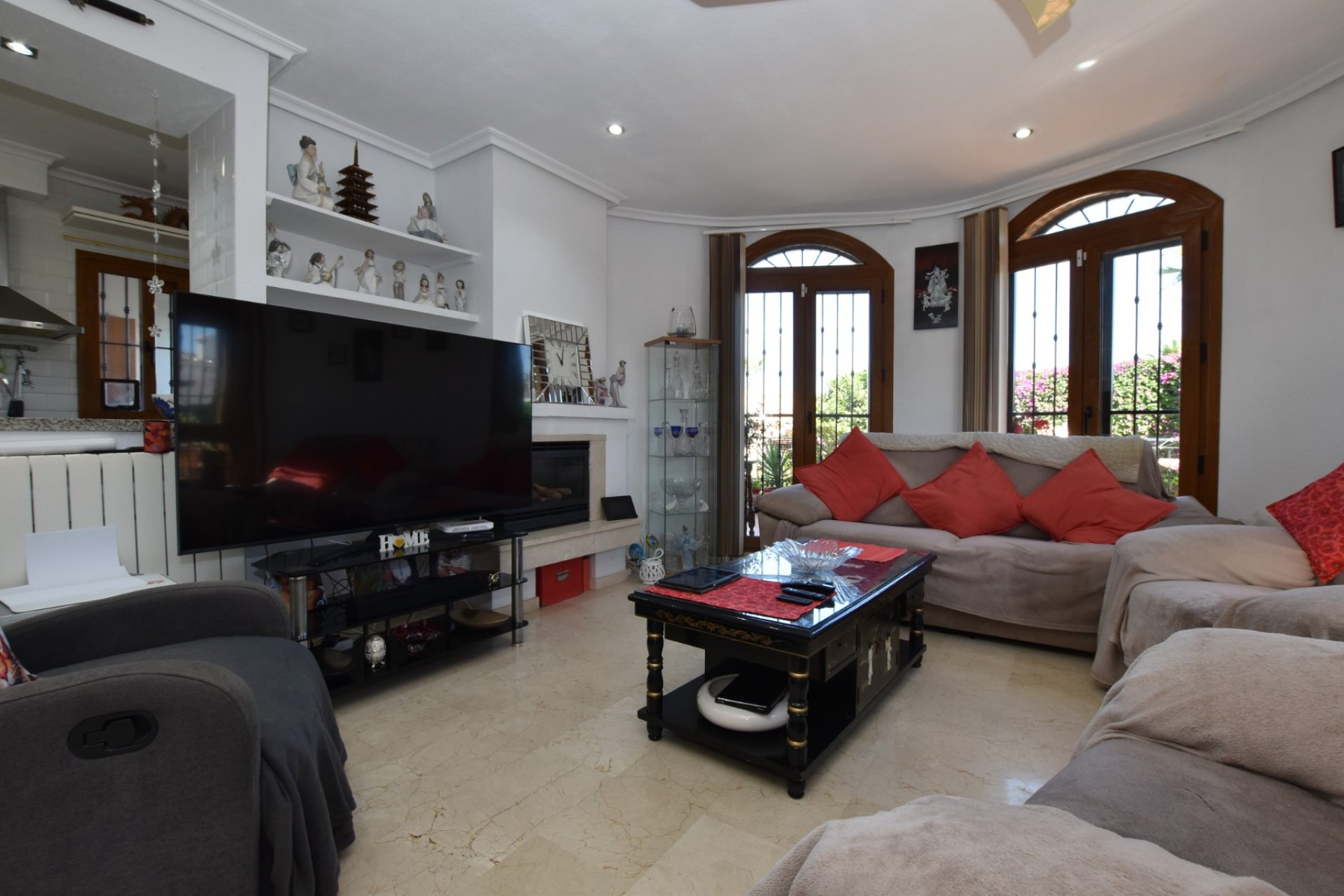 Sale - Villa - Algorfa - La Finca Golf Resort