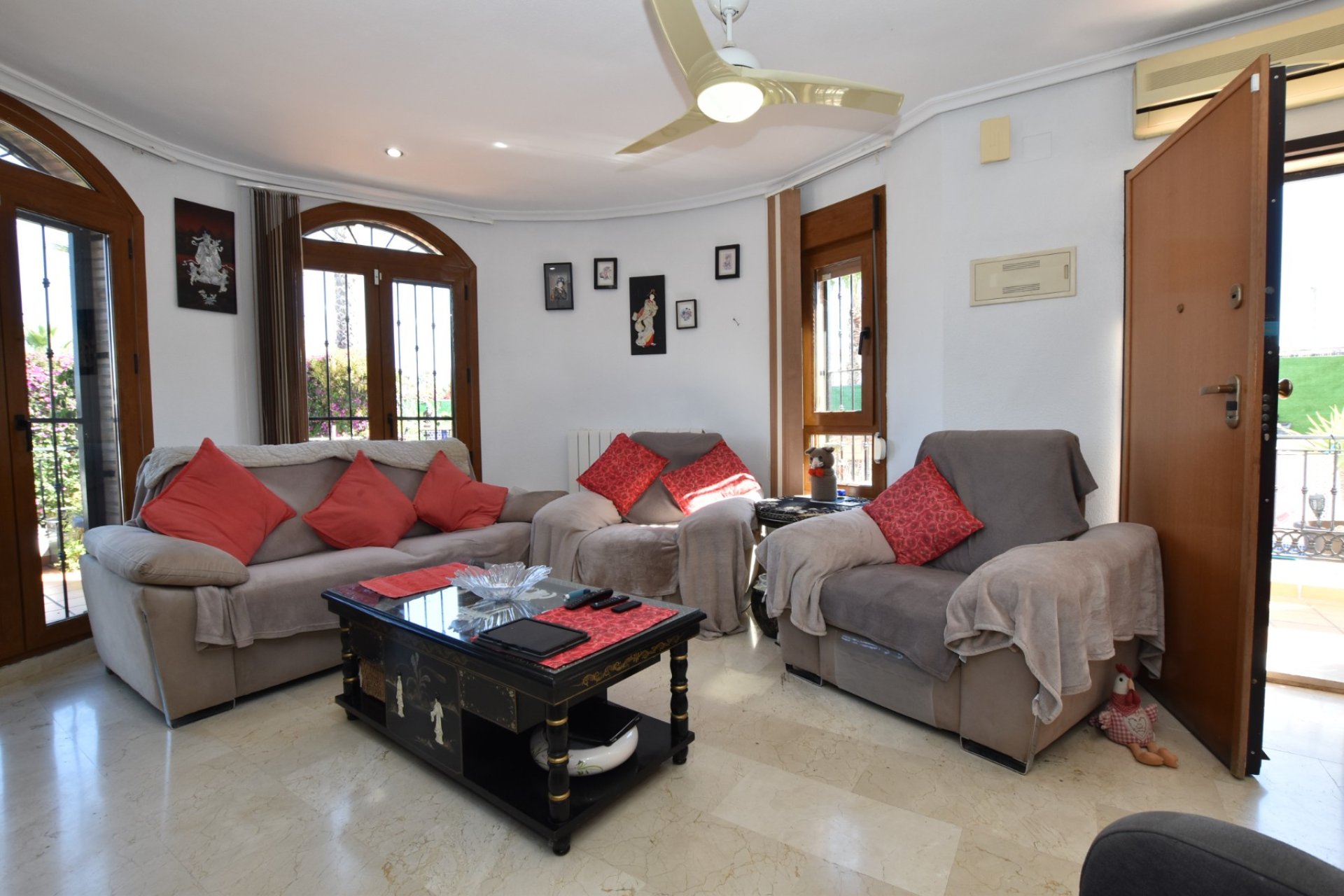 Sale - Villa - Algorfa - La Finca Golf Resort