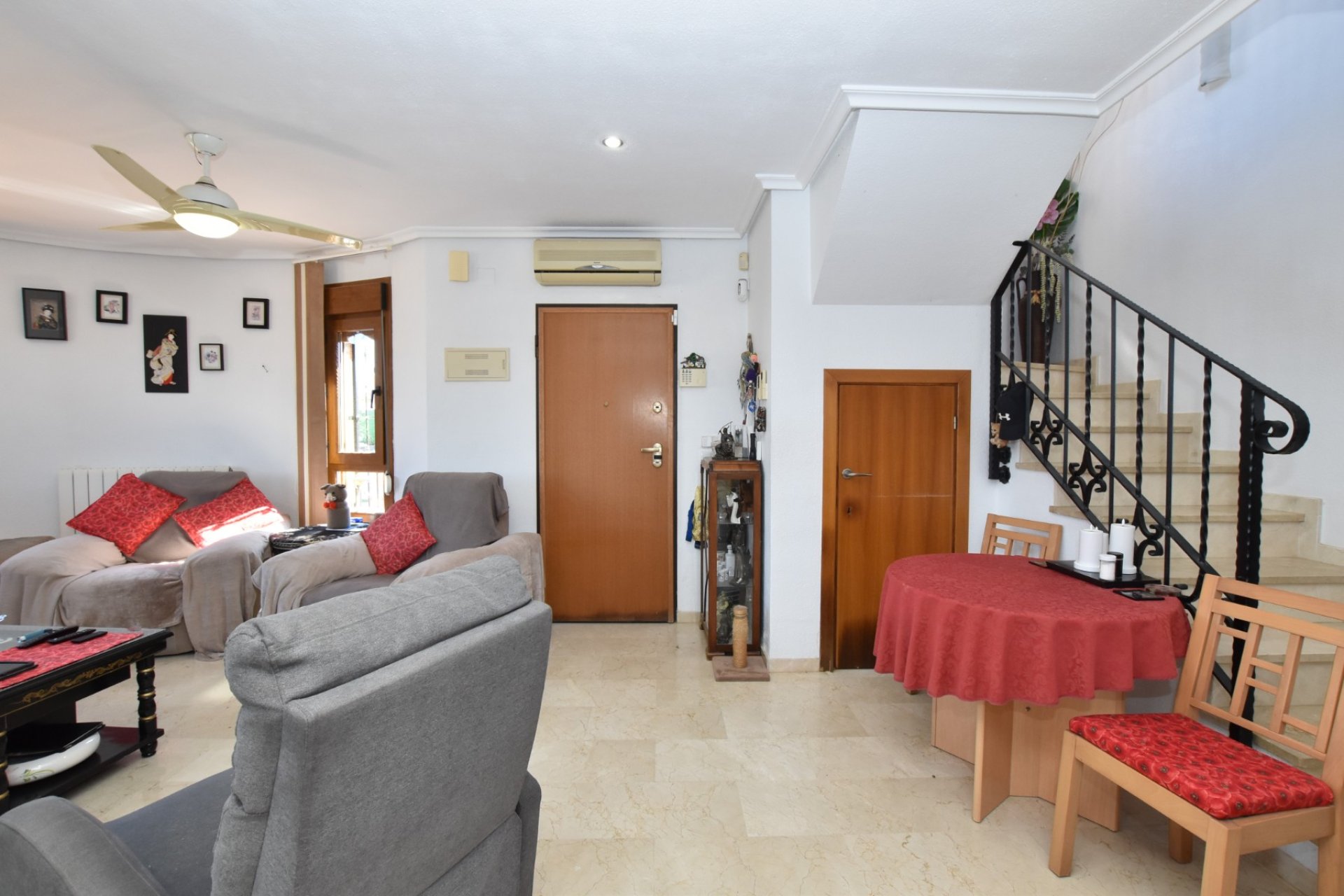 Sale - Villa - Algorfa - La Finca Golf Resort