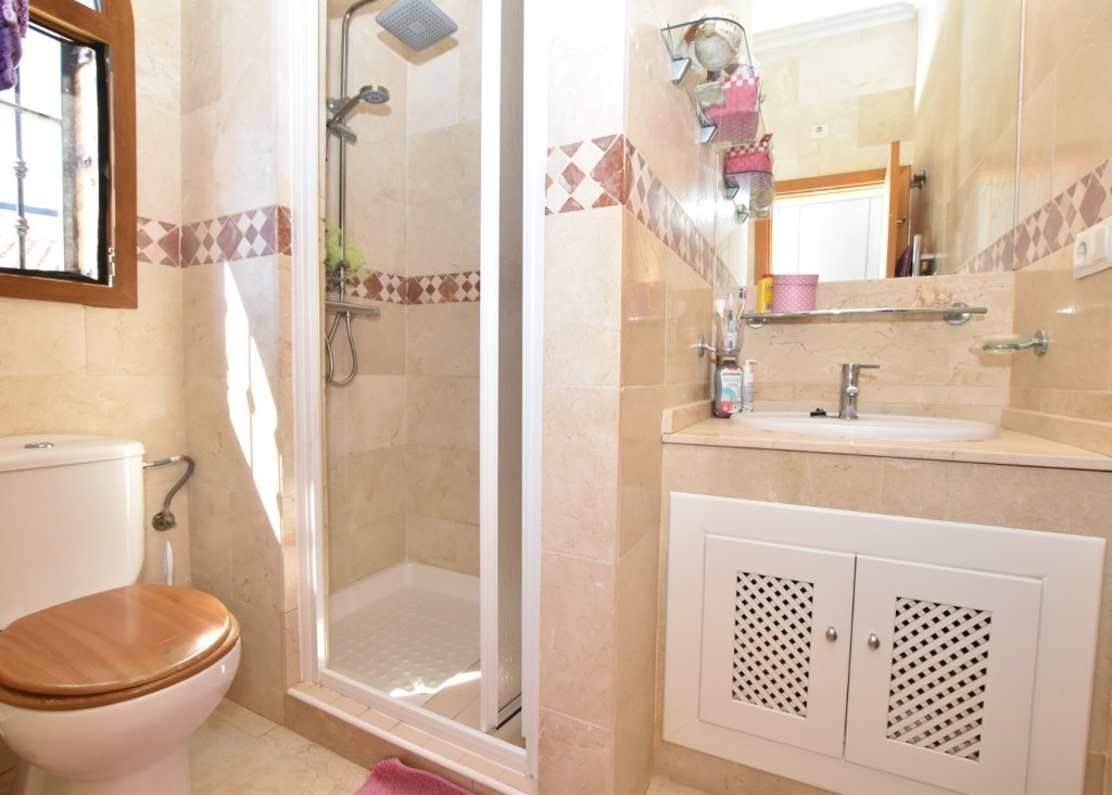 Sale - Villa - Algorfa - La Finca Golf Resort