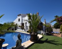 Sale - Villa - Algorfa - La Finca Golf Resort