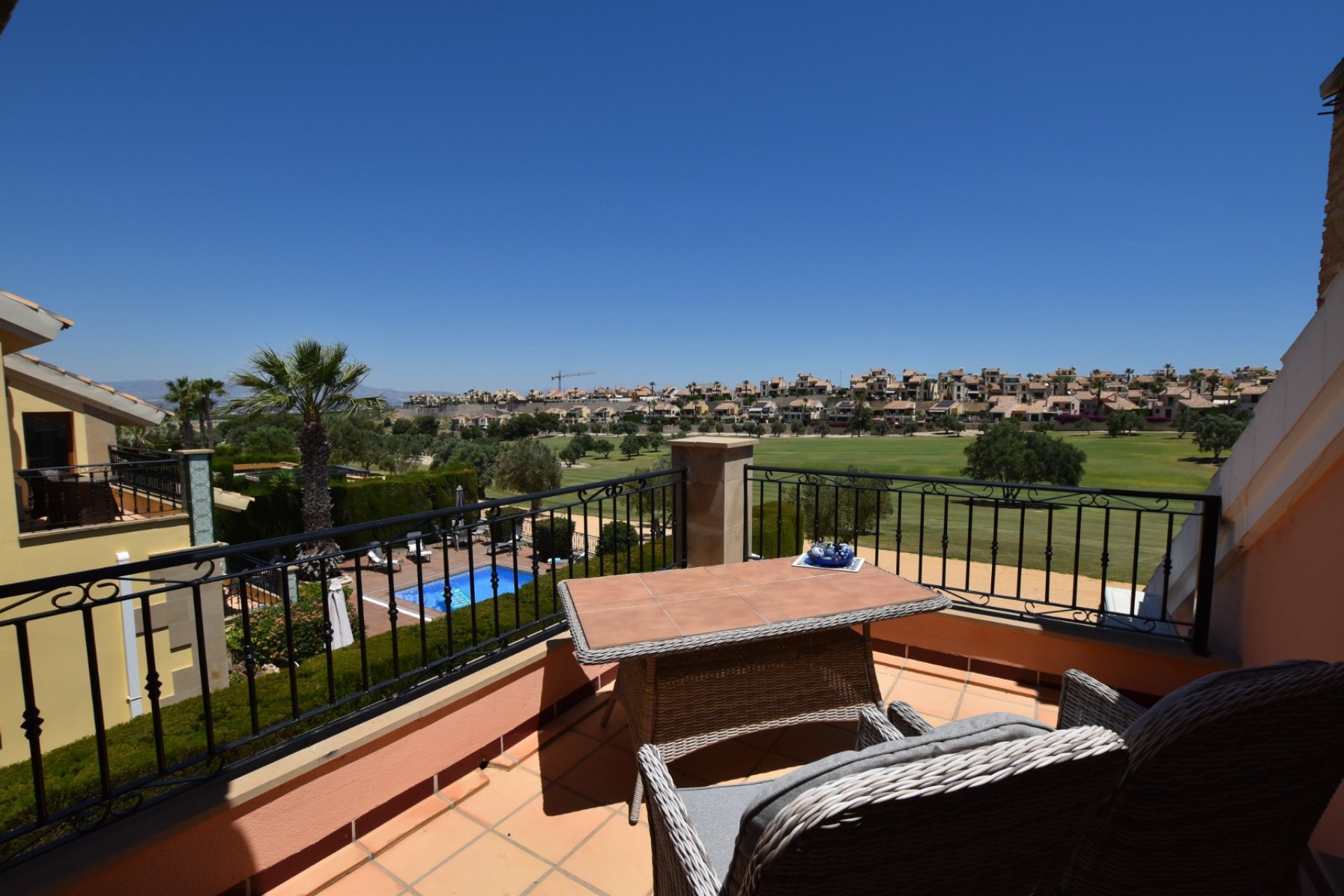 Sale - Villa - Algorfa - La Finca Golf Resort
