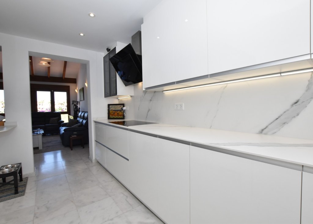 Sale - Villa - Algorfa - La Finca Golf Resort