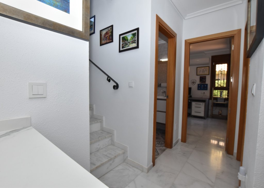 Sale - Villa - Algorfa - La Finca Golf Resort