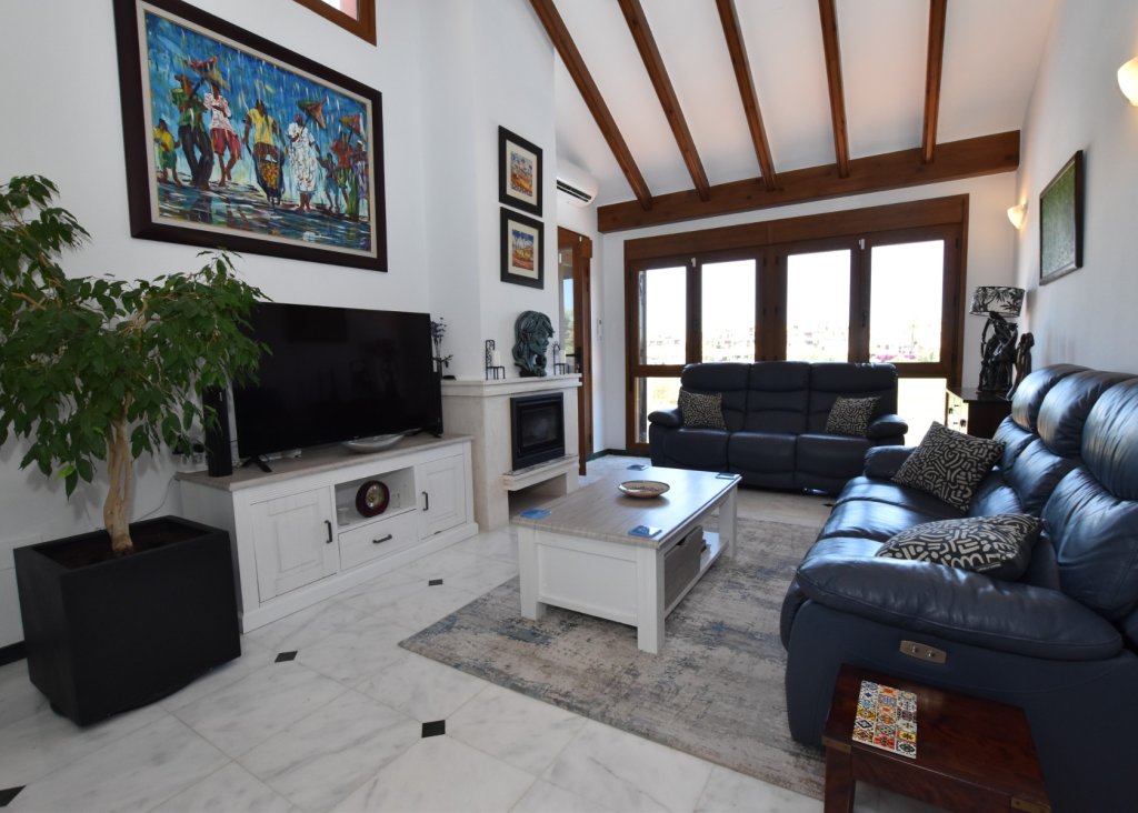 Sale - Villa - Algorfa - La Finca Golf Resort