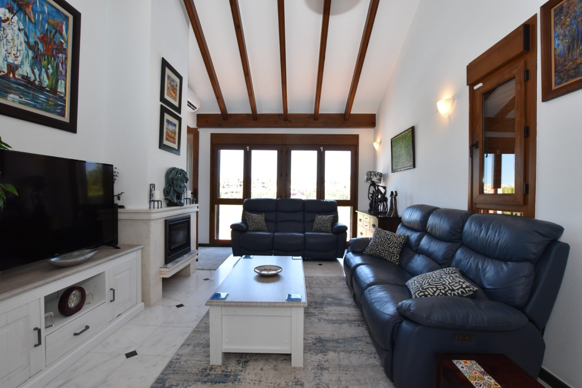 Sale - Villa - Algorfa - La Finca Golf Resort