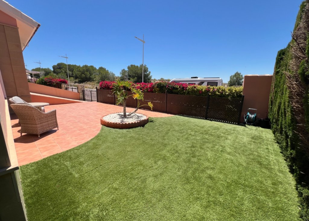 Sale - Villa - Algorfa - La Finca Golf Resort