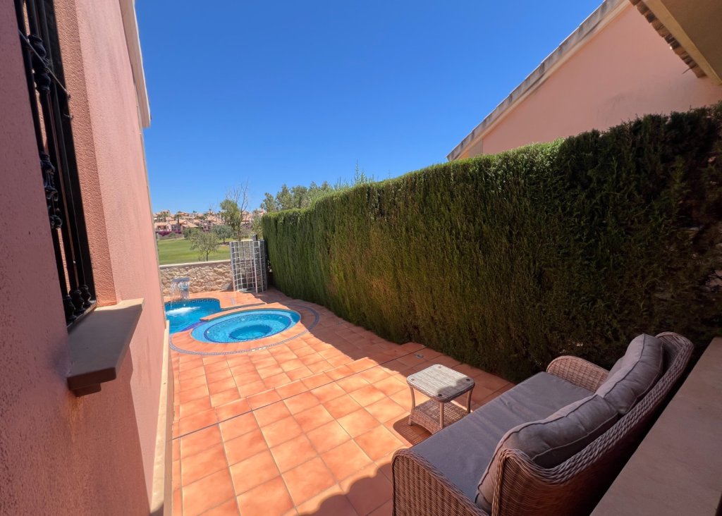 Sale - Villa - Algorfa - La Finca Golf Resort