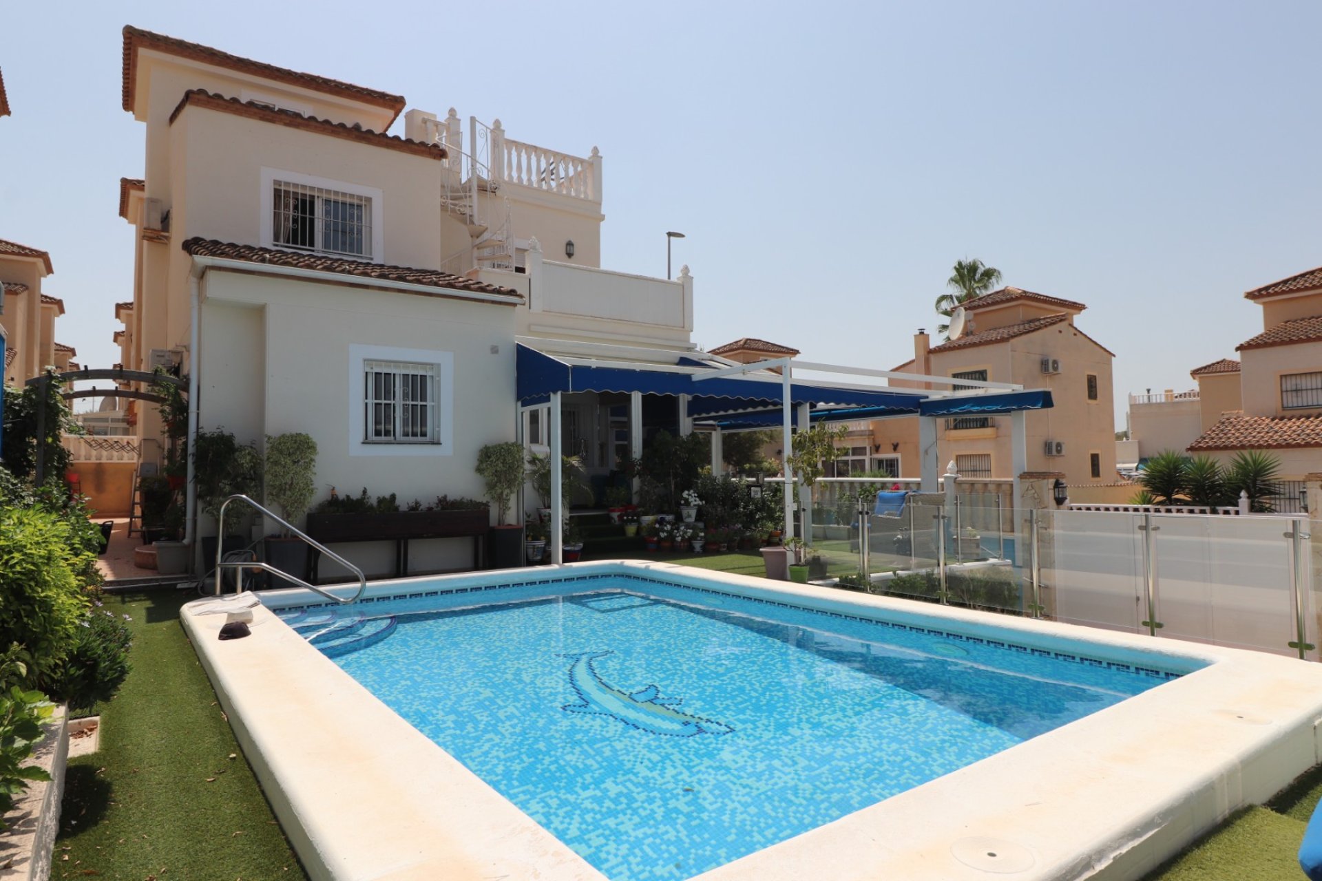Sale - Villa - Algorfa - Montebello