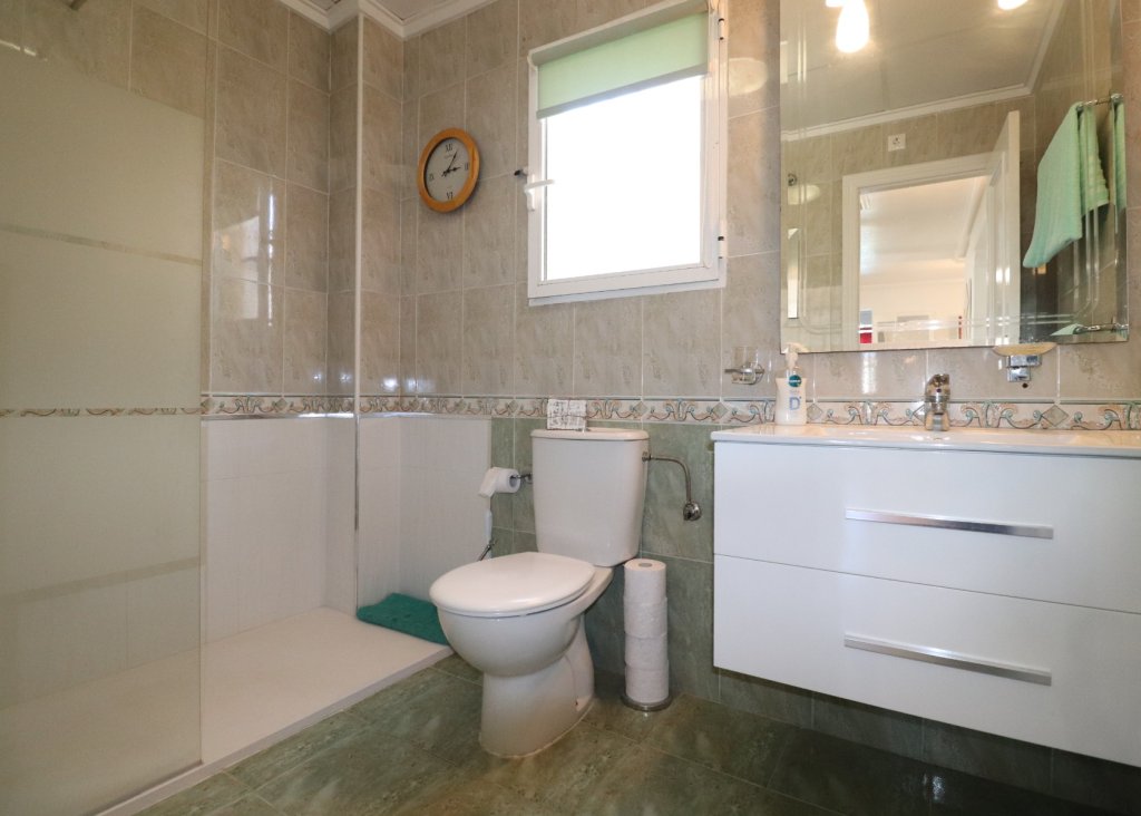 Sale - Villa - Algorfa - Montebello
