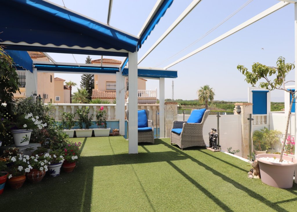 Sale - Villa - Algorfa - Montebello