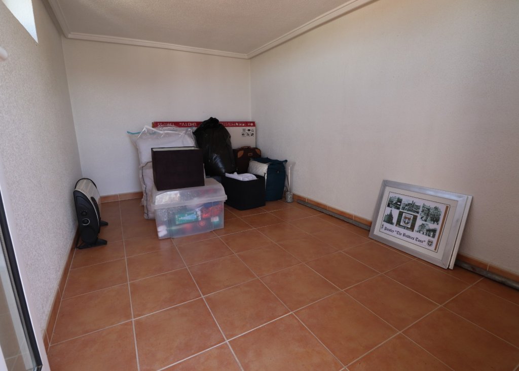 Sale - Villa - Algorfa - Montebello